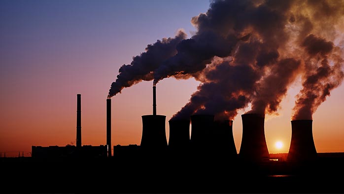 Lower carbon price as strong wind cuts fossil fuel power generation in September